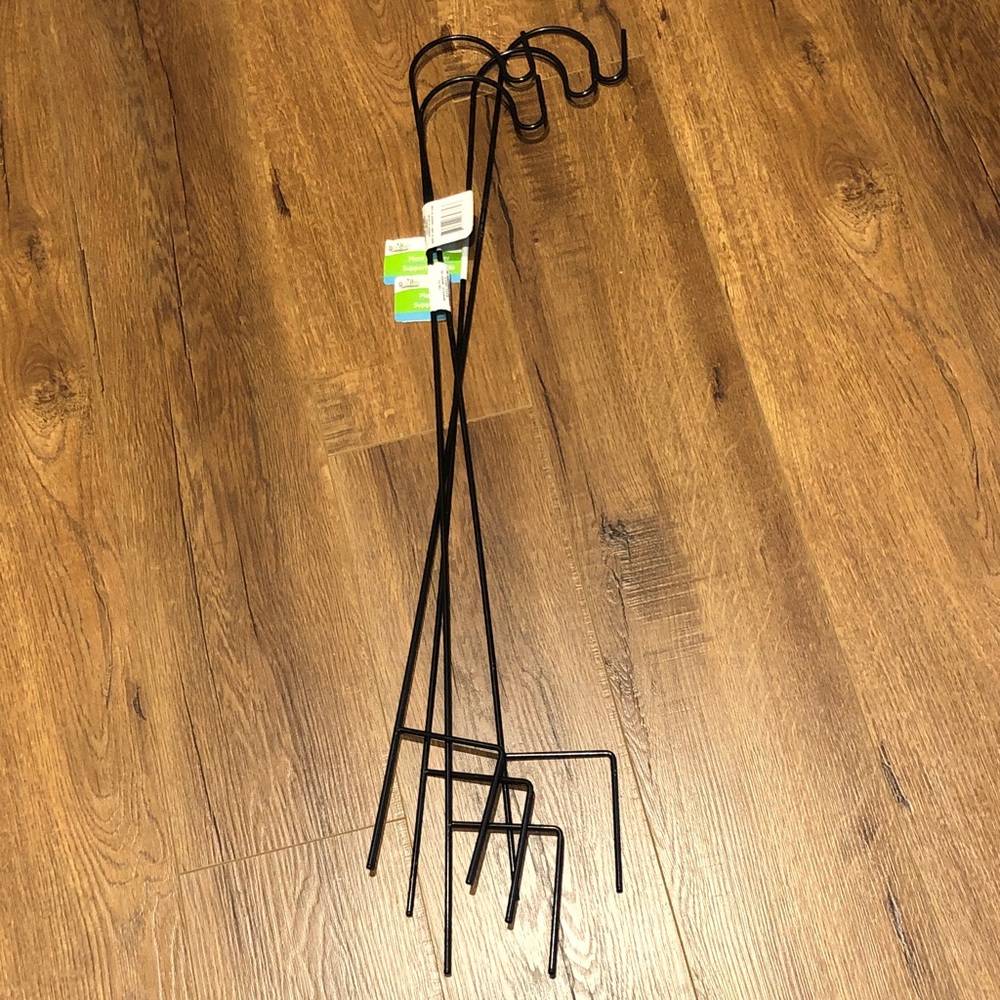 Black Metal Plant Hanger lot of 4